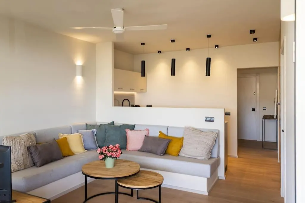 Alta House Apartments Sa Blava Begur 0*,